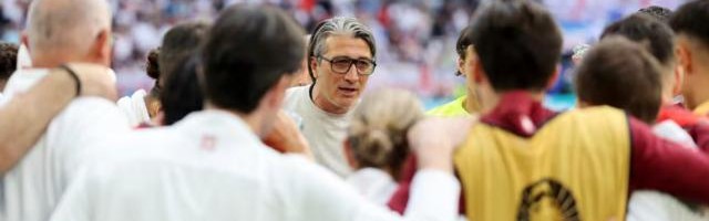 三狮在苟，瑞士在攻，最佳教练怎样“输给”最差教练？